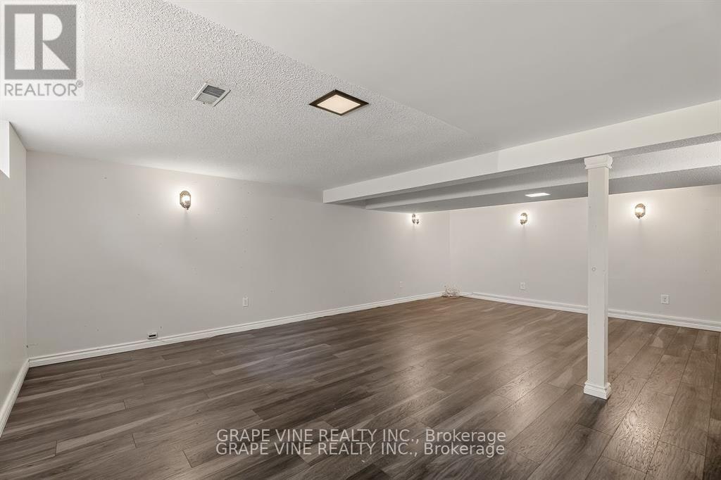 104 Oriole Avenue, Ottawa, ON, K2L 1E7 - 15