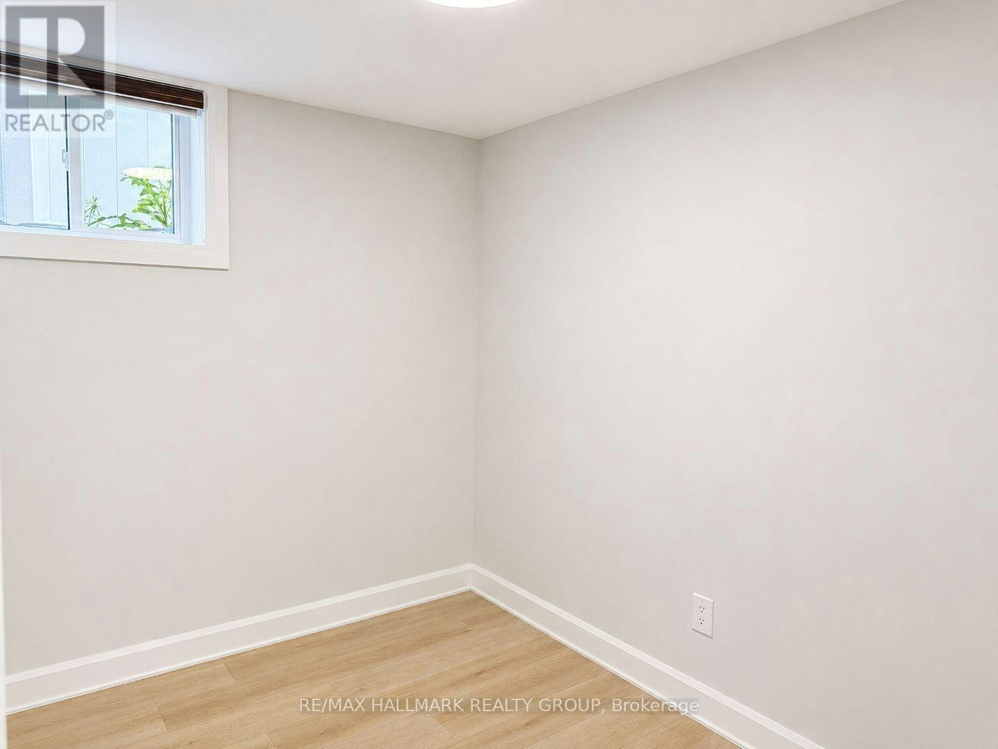 735 Borthwick Avenue, Ottawa, ON, K1K 2M3 - 6