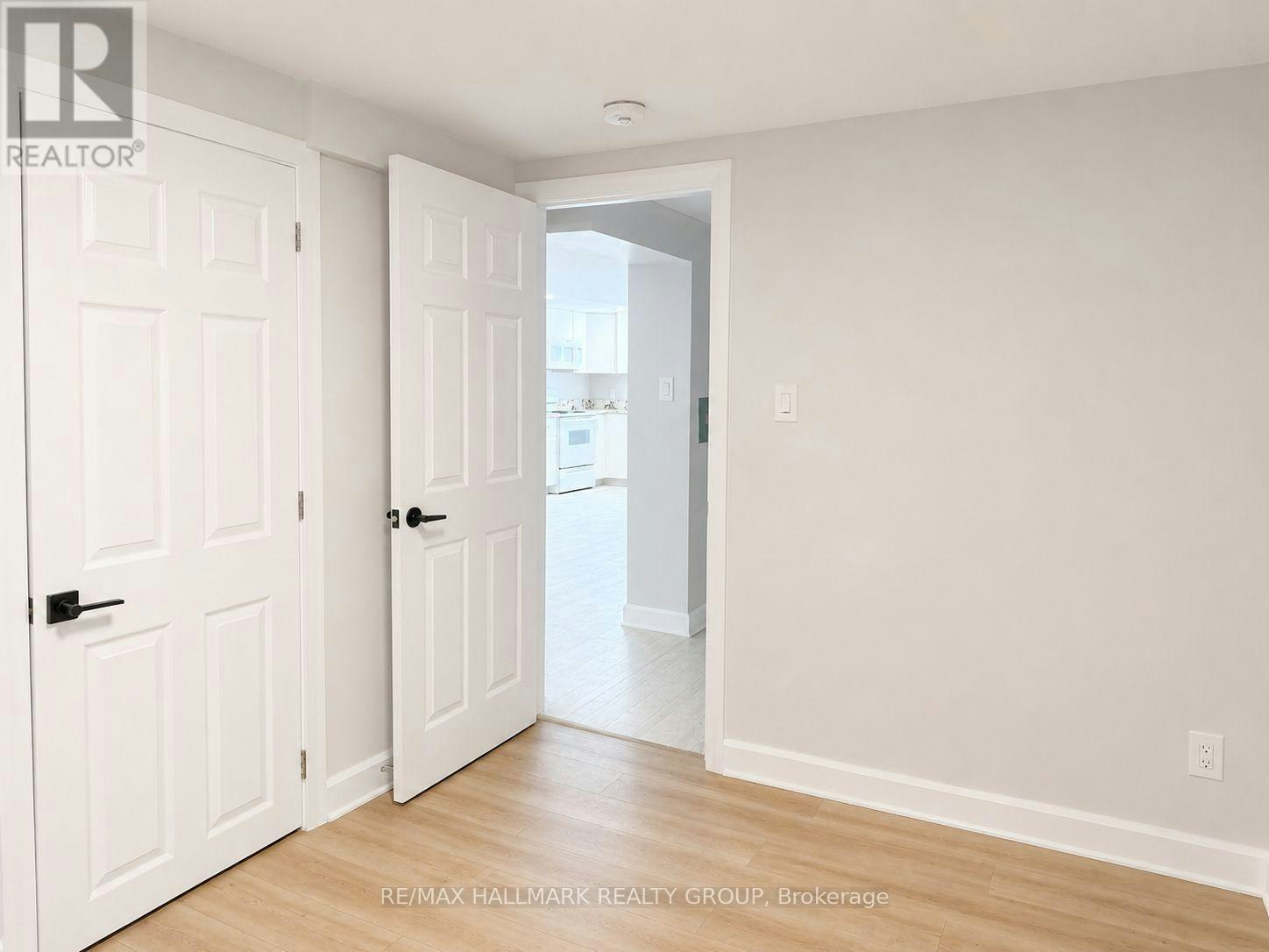 735 Borthwick Avenue, Ottawa, ON, K1K 2M3 - 7