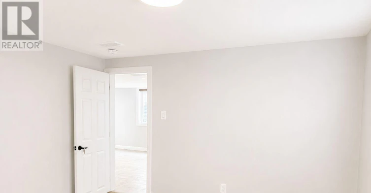 735 Borthwick Avenue, Ottawa, ON, K1K 2M3 - 5