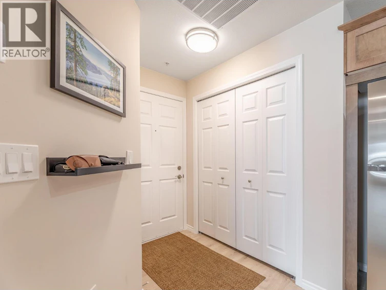 304-3346 Skaha Lake Road, Penticton, BC, V2A 6G4 - 24