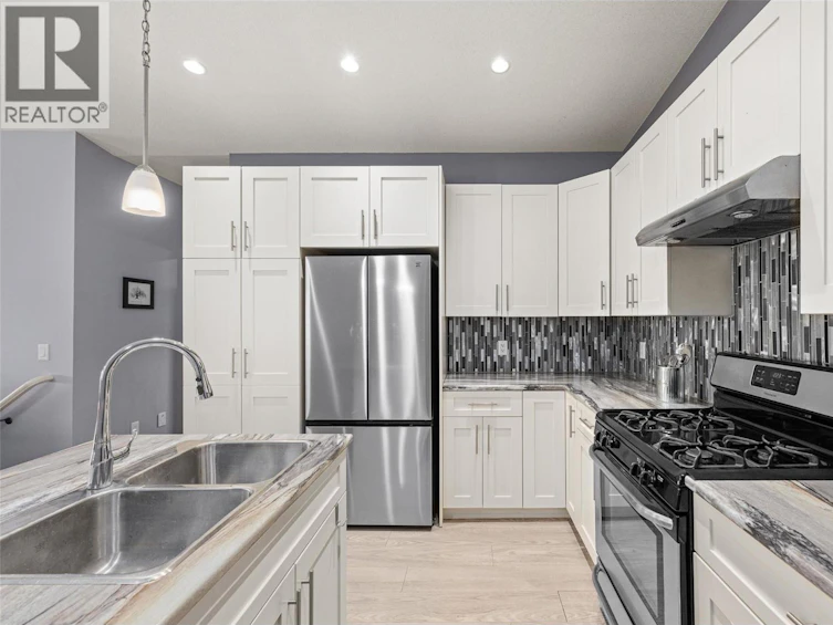 5015 Twinflower Crescent, Kelowna, BC, V1W 5L8 - 12