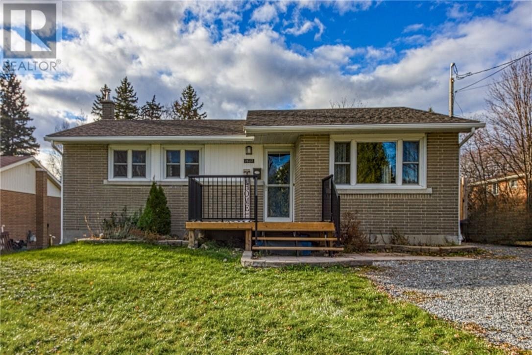 1607 Carling Crescent, Greater Sudbury, ON, P3A 4L8