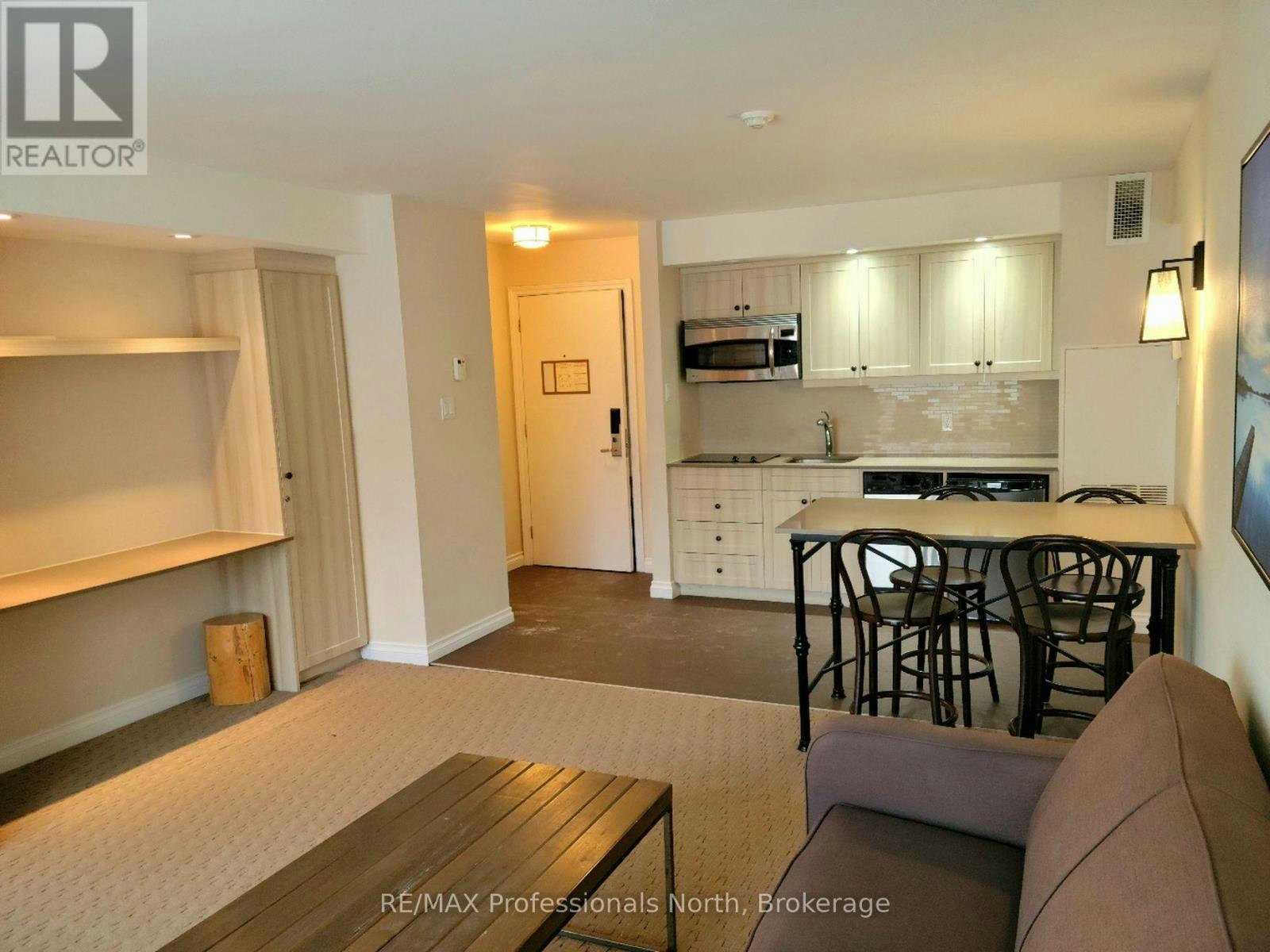 55-301-1235 Deerhurst Drive, Huntsville, ON, P1H 2E8 - 3