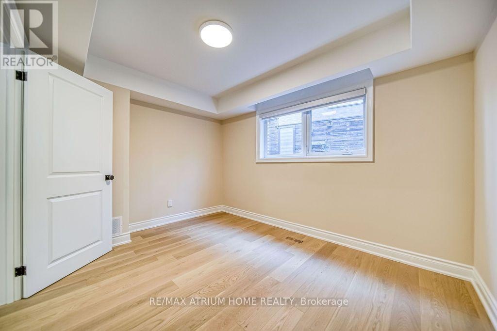 4 Palomino Crescent, Toronto, ON, M2K 1W1 - 14