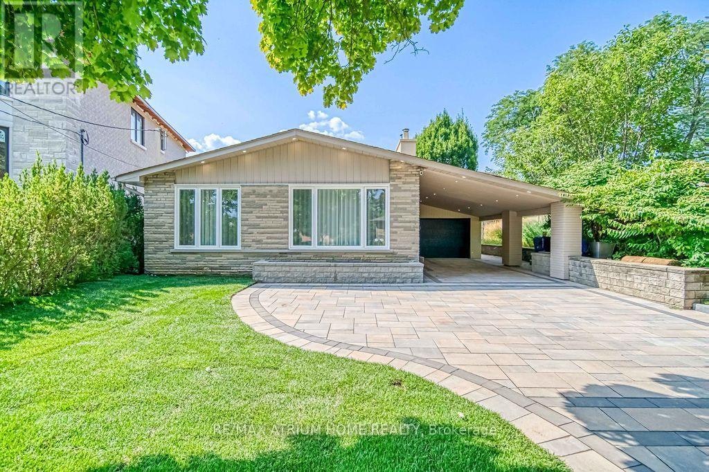 4 Palomino Crescent, Toronto, ON, M2K 1W1