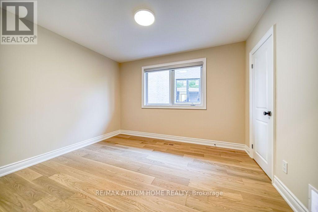 4 Palomino Crescent, Toronto, ON, M2K 1W1 - 10