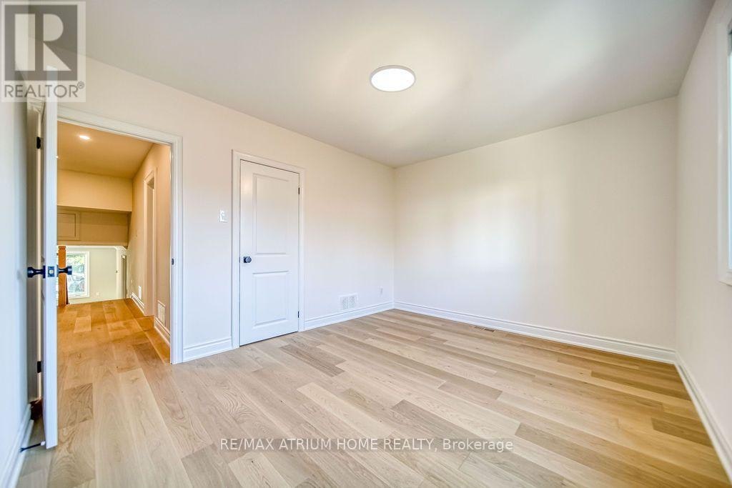 4 Palomino Crescent, Toronto, ON, M2K 1W1 - 11