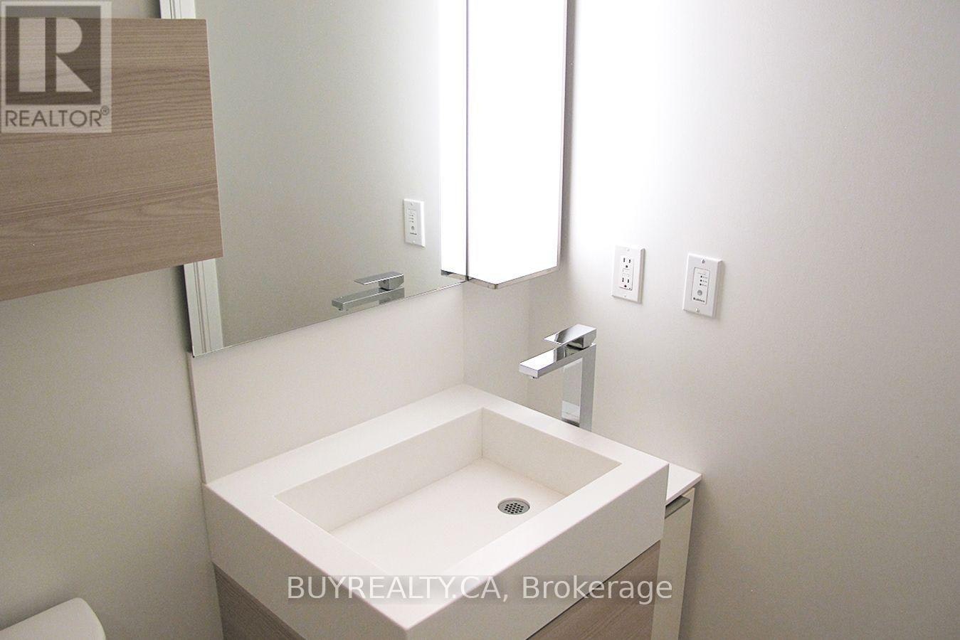 601-88 Scott Street, Toronto, ON, M5E 0A9 - 17