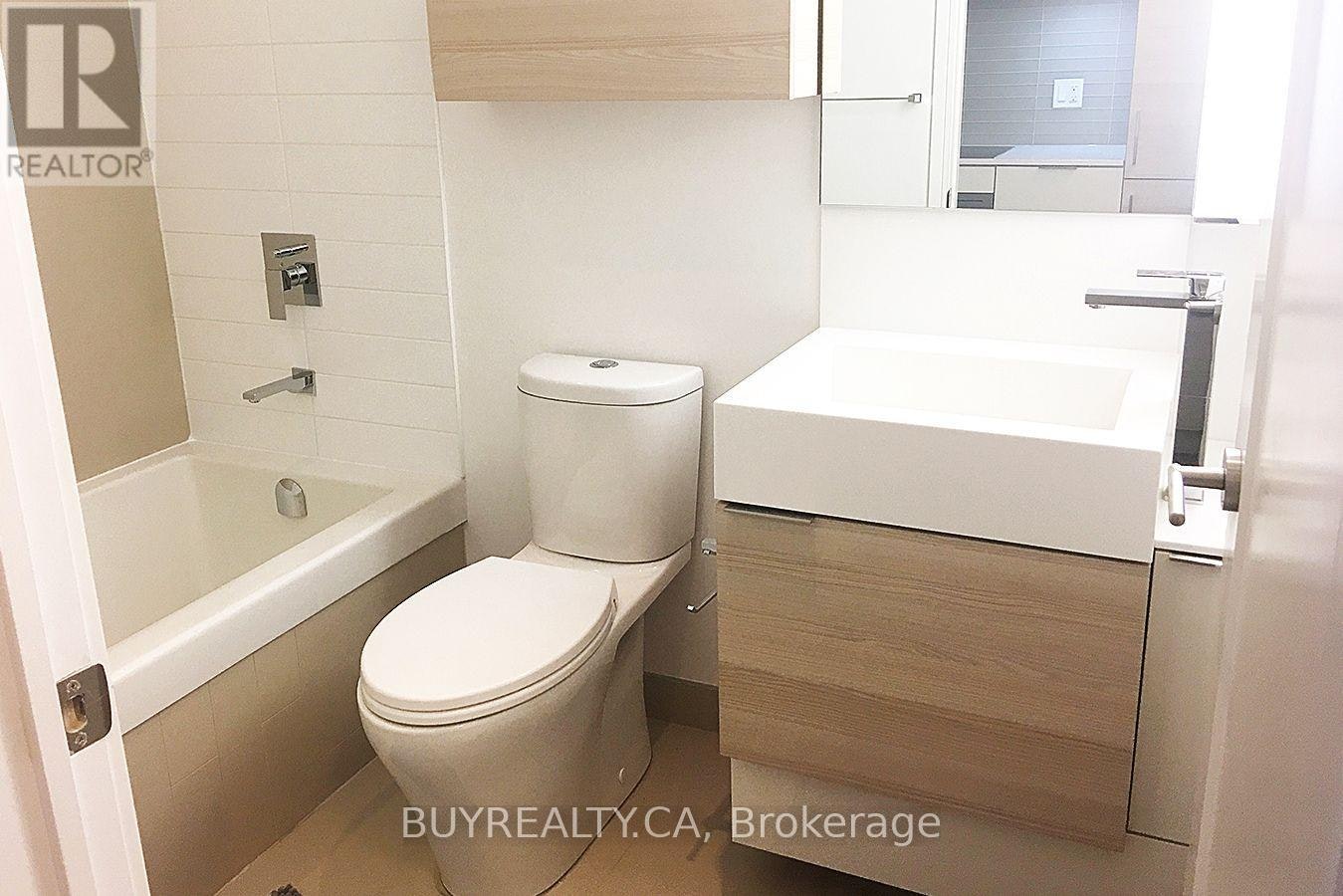 601-88 Scott Street, Toronto, ON, M5E 0A9 - 16