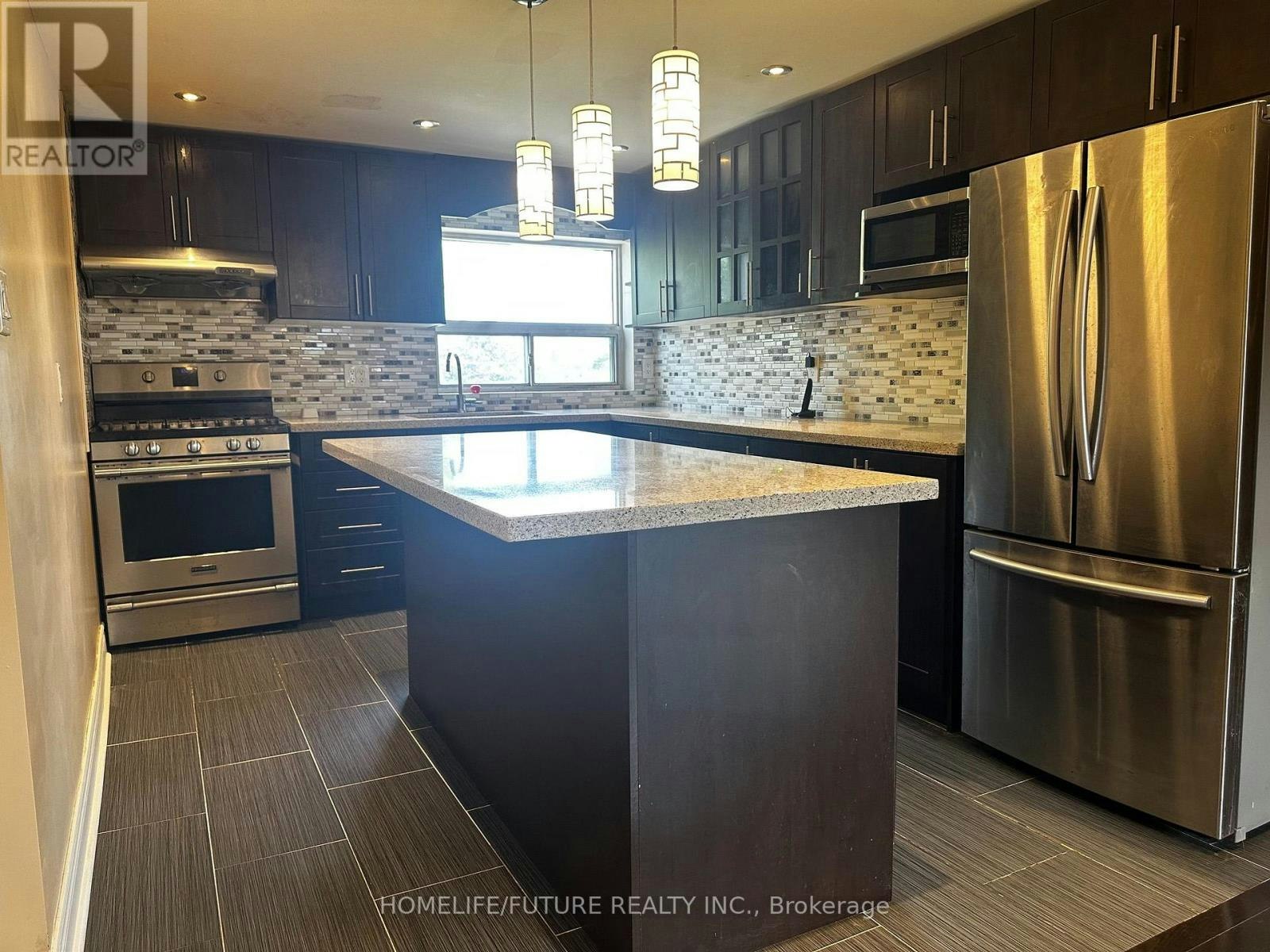 350 Eulalie Avenue, Oshawa, ON, L1H 2B8 - 6