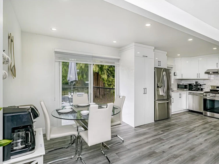14927 Kew Drive, Surrey, BC, V3R 4Y1 - 9