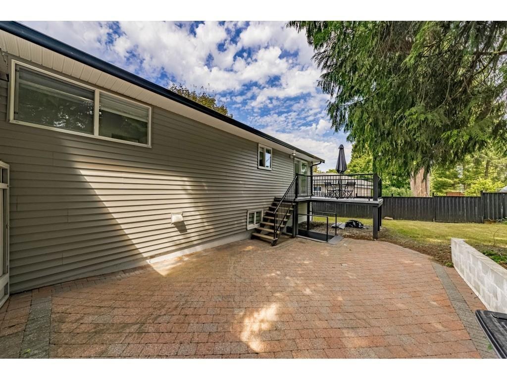 14927 Kew Drive, Surrey, BC, V3R 4Y1 - 35