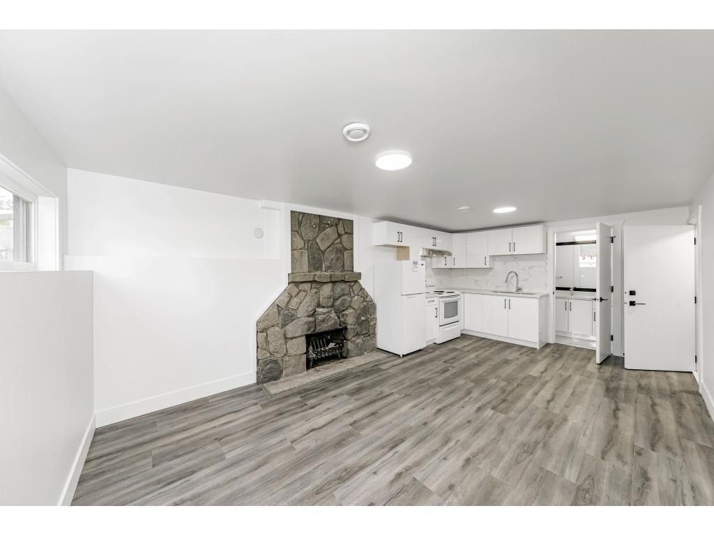 14927 Kew Drive, Surrey, BC, V3R 4Y1 - 29