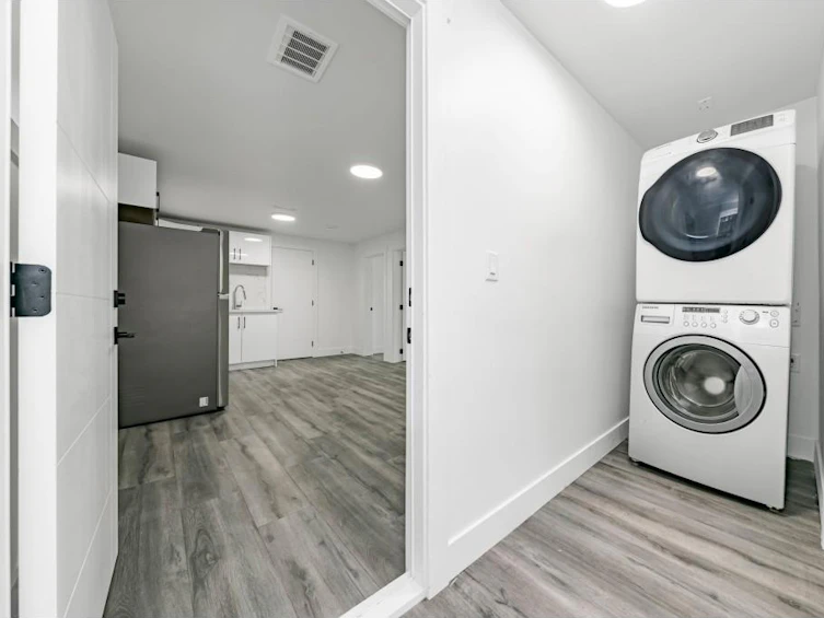 14927 Kew Drive, Surrey, BC, V3R 4Y1 - 27