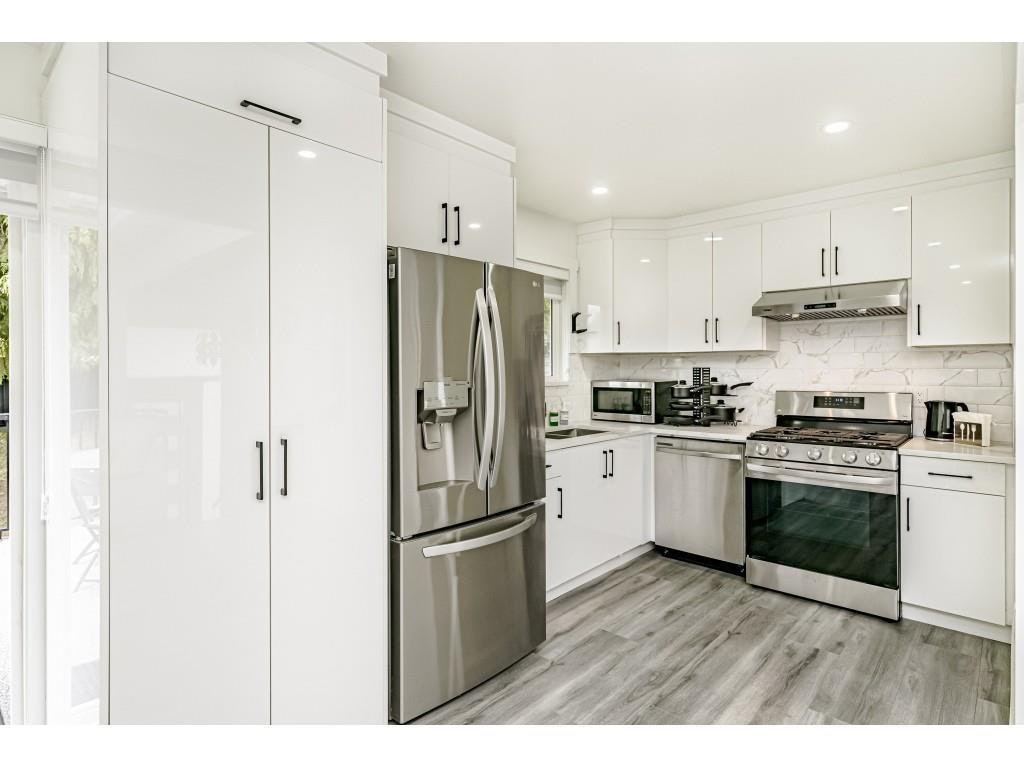 14927 Kew Drive, Surrey, BC, V3R 4Y1 - 10