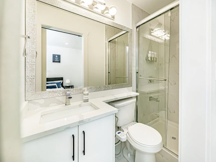 14927 Kew Drive, Surrey, BC, V3R 4Y1 - 16