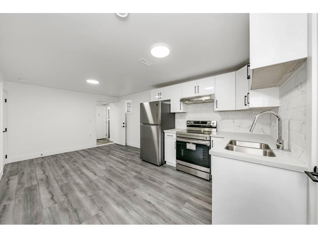 14927 Kew Drive, Surrey, BC, V3R 4Y1 - 22