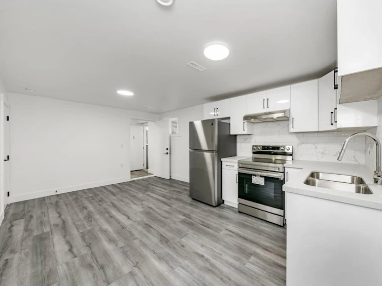 14927 Kew Drive, Surrey, BC, V3R 4Y1 - 22