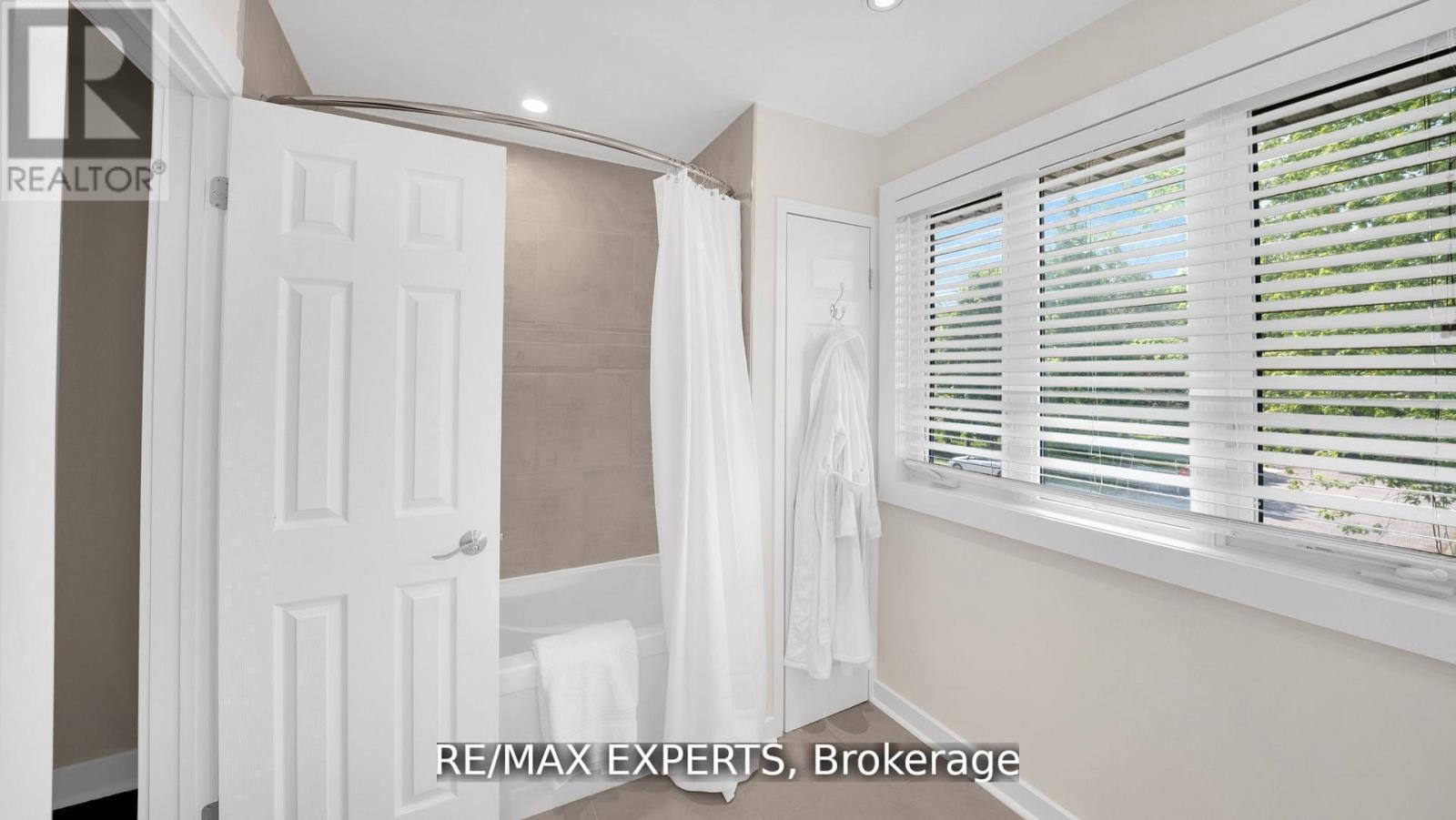 10 Kehoe Court, King, ON, L0G 1N0 - 35