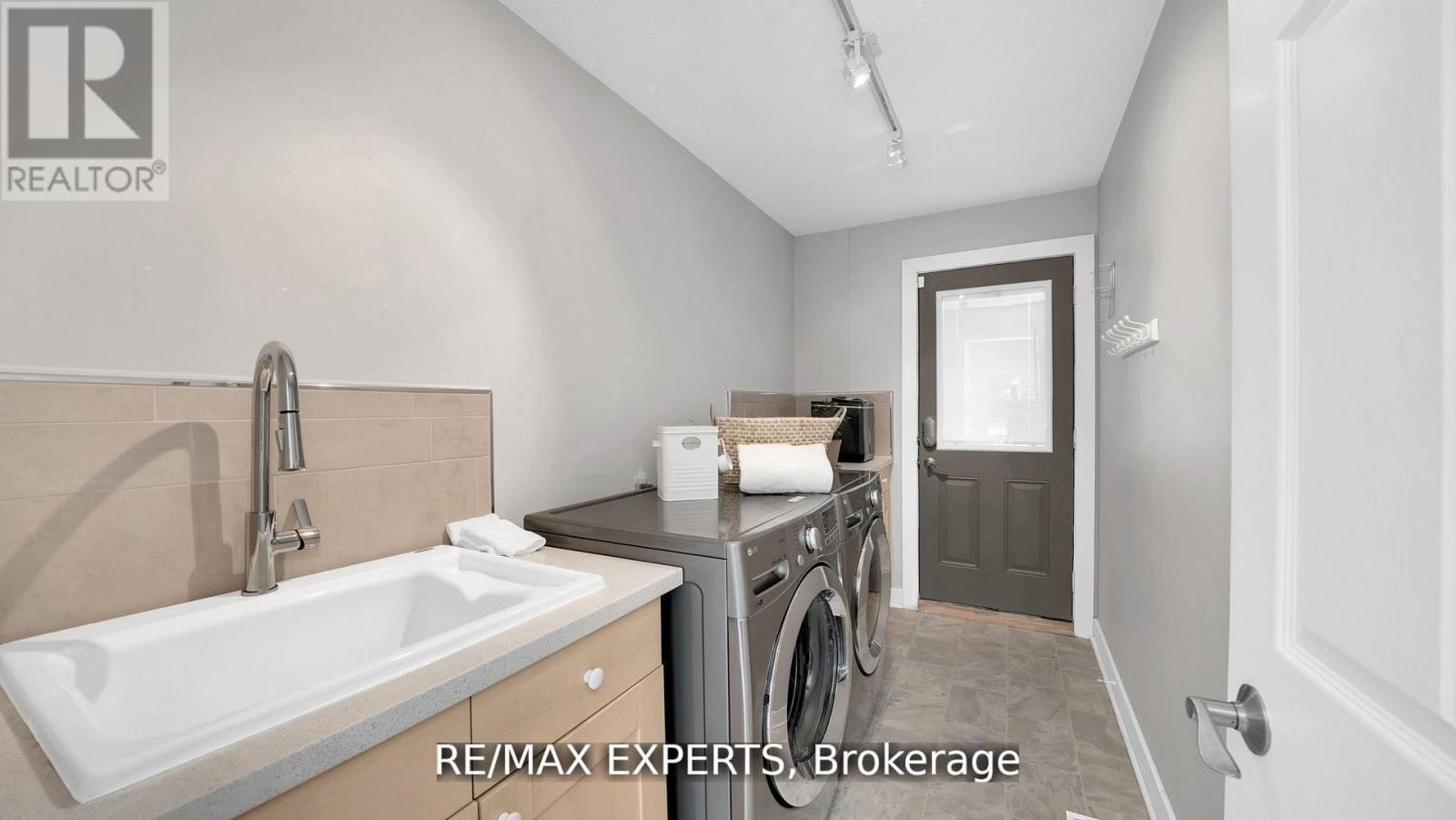 10 Kehoe Court, King, ON, L0G 1N0 - 22
