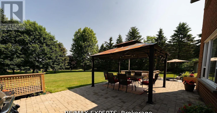 10 Kehoe Court, King, ON, L0G 1N0 - 38