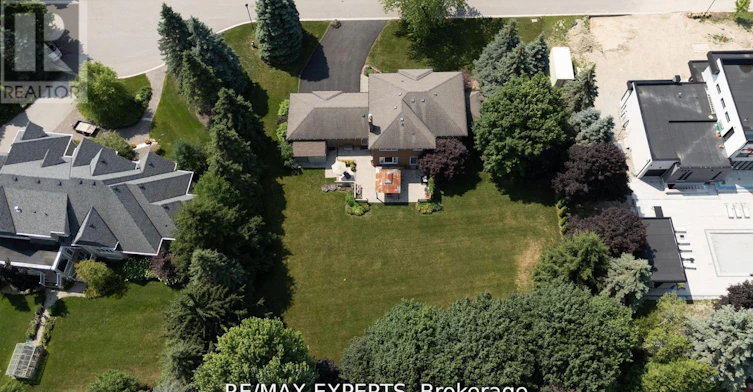 10 Kehoe Court, King, ON, L0G 1N0 - 2