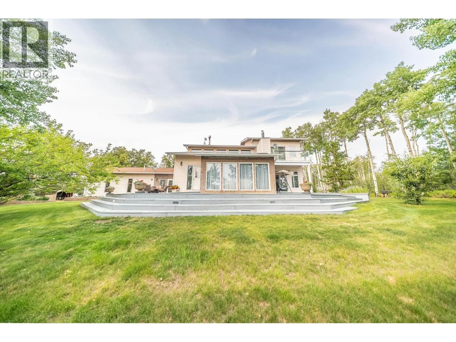 13056 Tamarack Avenue, Charlie Lake, BC, V1J 8G6