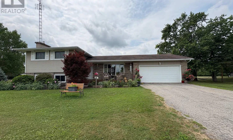 147 Cairns Crescent