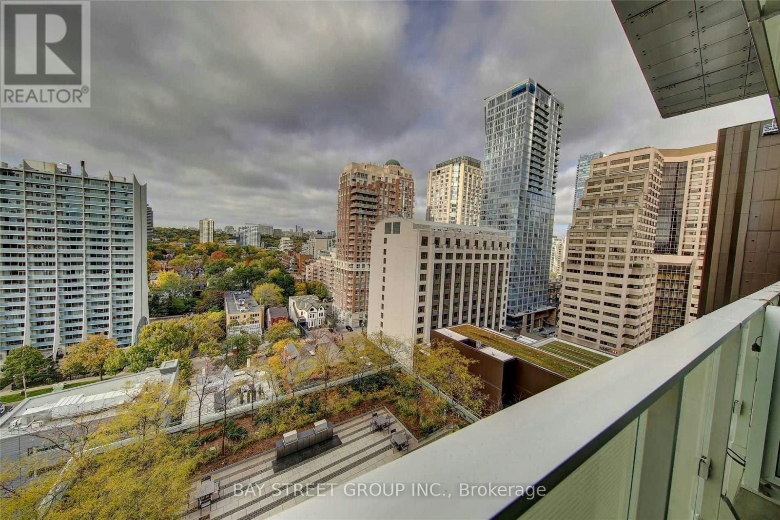 1409-200 Bloor Street W, Toronto, ON, M5S 0B1 - 38