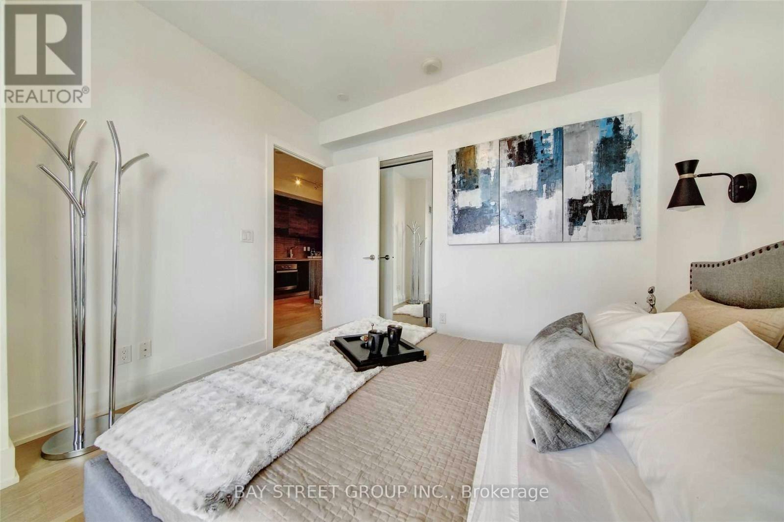 1409-200 Bloor Street W, Toronto, ON, M5S 0B1 - 32