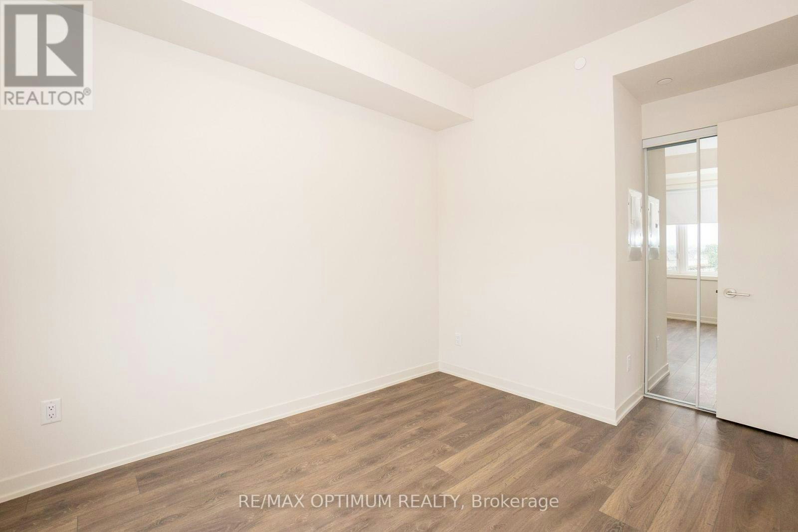 405-58 Sky Harbour Drive, Brampton, ON, L6Y 6J1 - 10