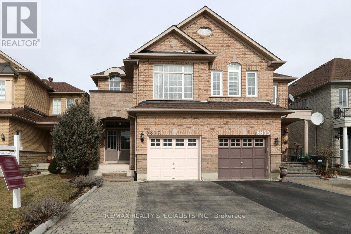 5817 Questman Hollow, Mississauga, ON, L5M 6N8