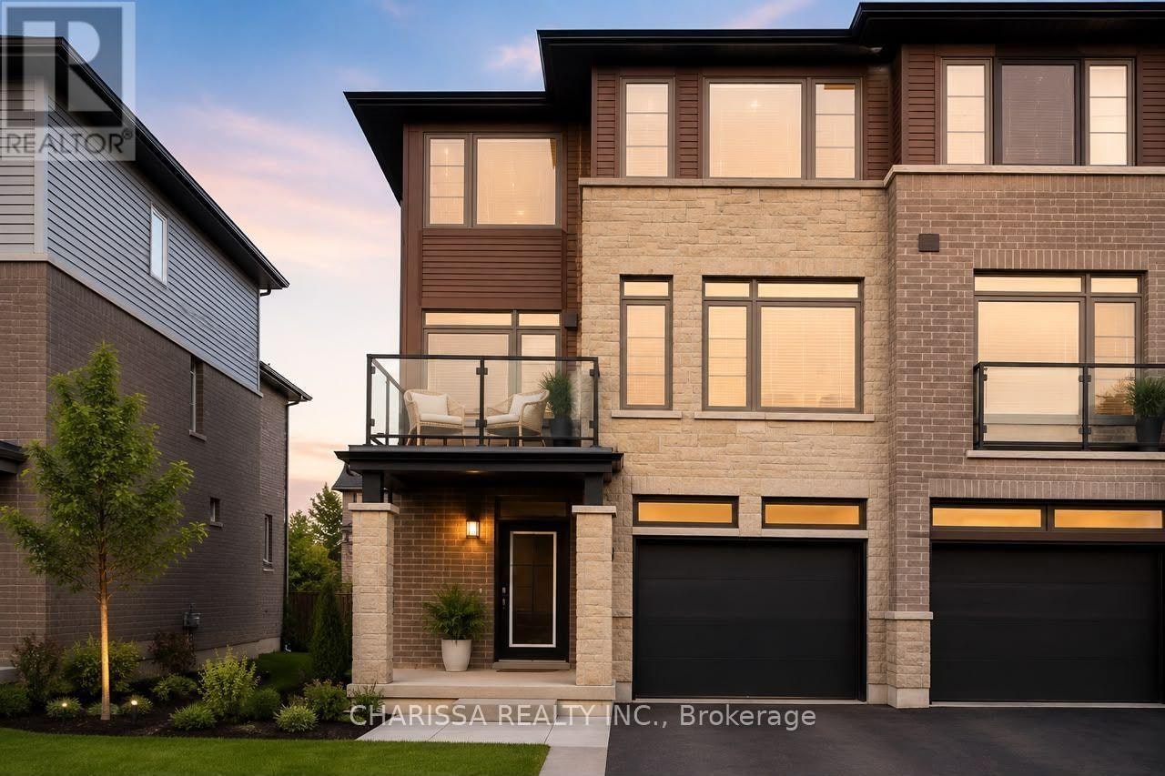 200-30 Times Square Boulevard, Hamilton, ON, L8J 0L8