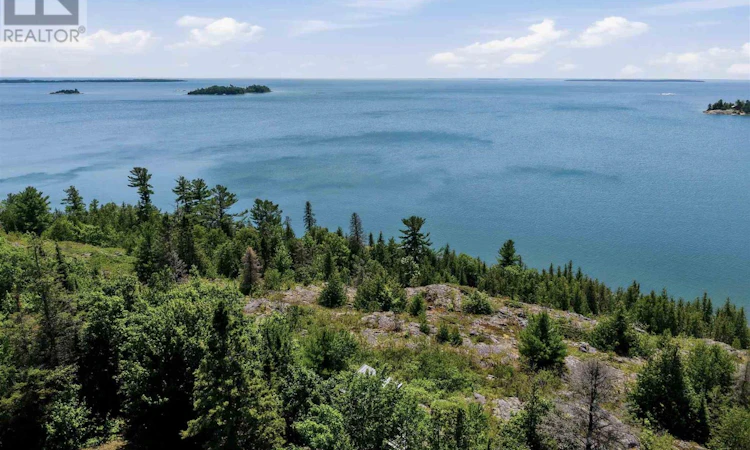 231 Island View Drive
