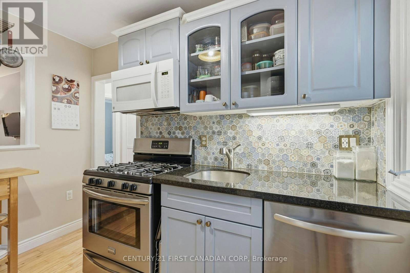 110-110 Emery Street E, London, ON, N6C 2E1 - 17