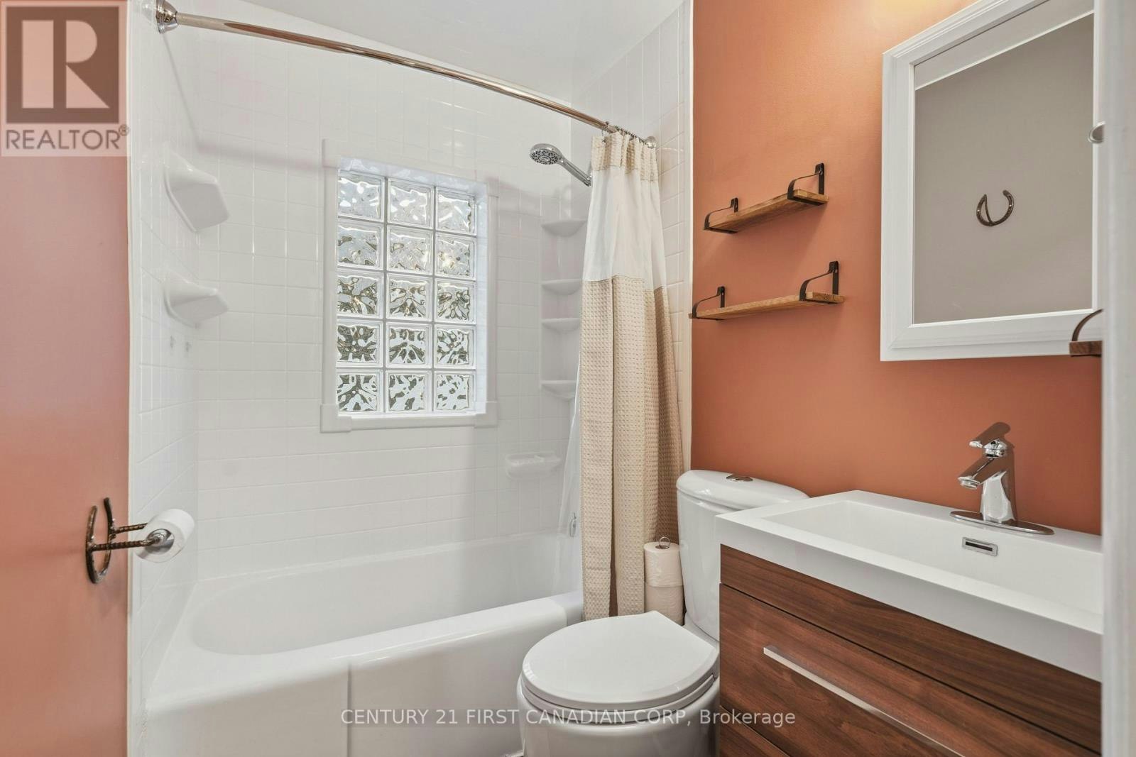 110-110 Emery Street E, London, ON, N6C 2E1 - 23