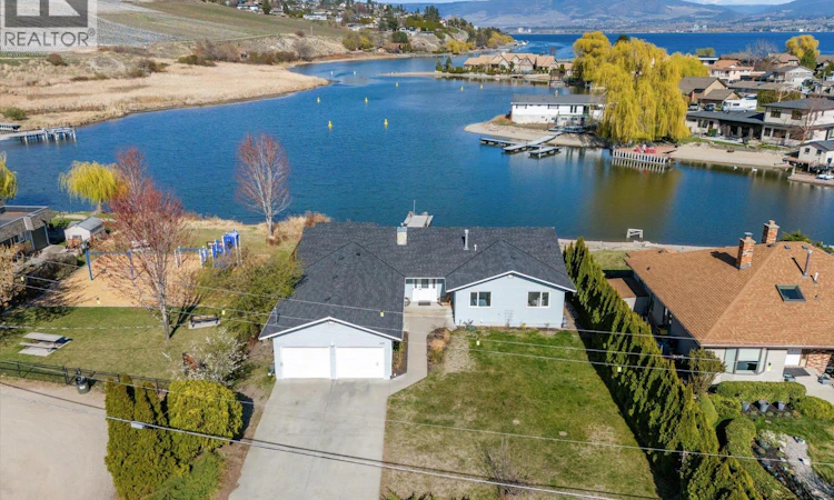1428 Green Bay Road