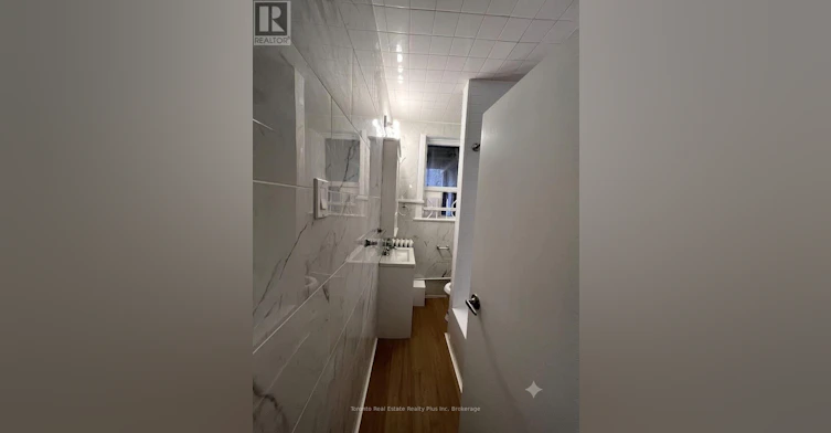 2ND FLOOR-1053 Bloor Street W, Toronto, ON, M6H 1M4 - 9