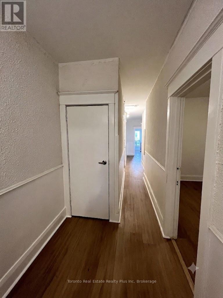 2ND FLOOR-1053 Bloor Street W, Toronto, ON, M6H 1M4 - 6