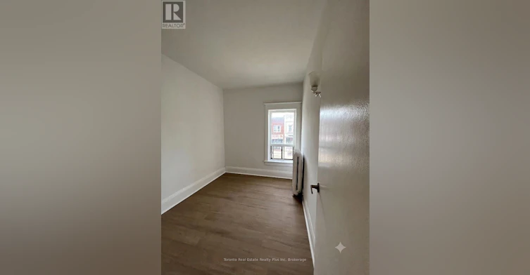 2ND FLOOR-1053 Bloor Street W, Toronto, ON, M6H 1M4 - 2