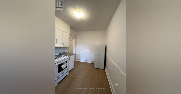 2ND FLOOR-1053 Bloor Street W, Toronto, ON, M6H 1M4 - 8