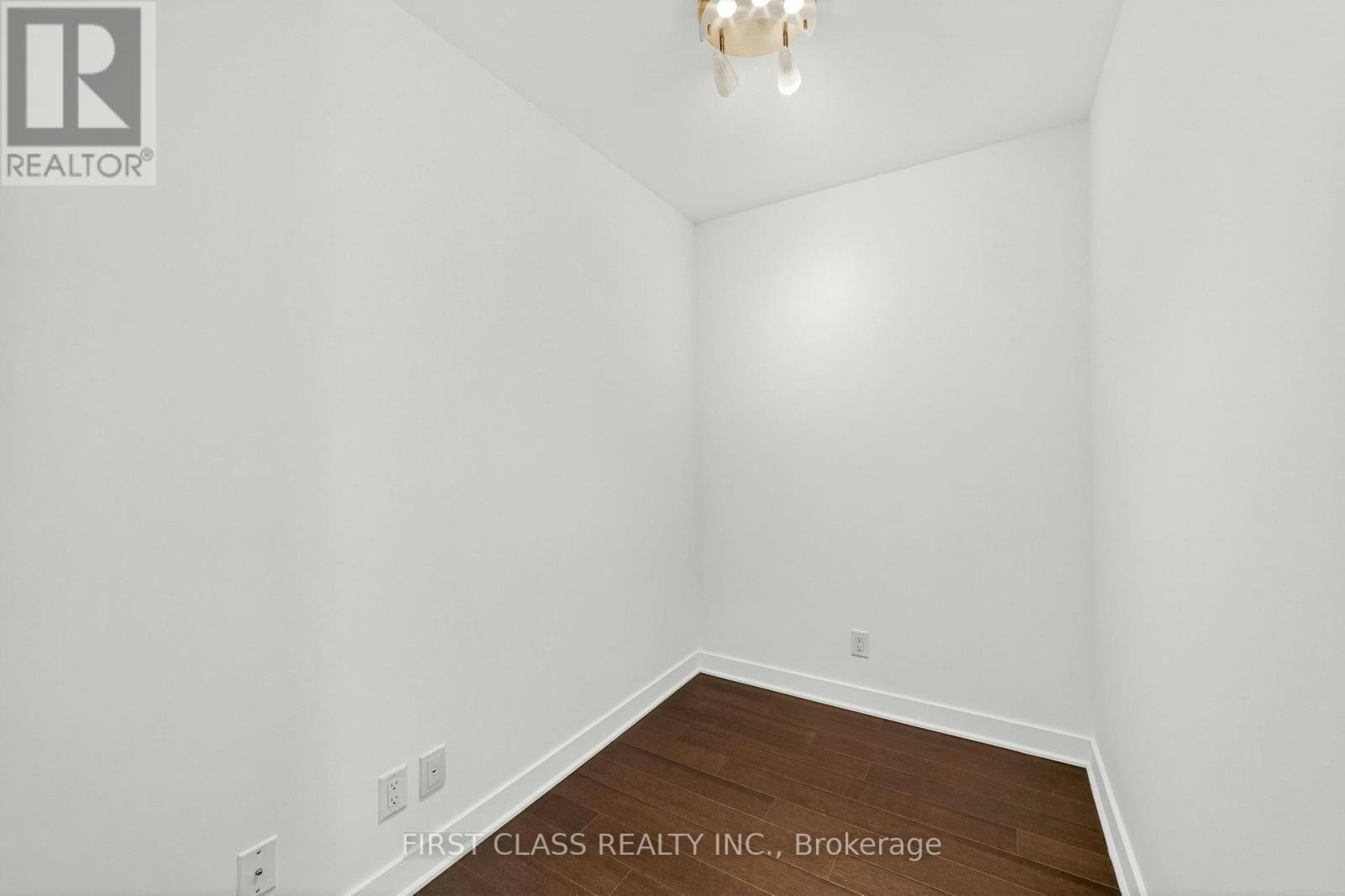 2902-15 Grenville Street, Toronto, ON, M4Y 1A1 - 15