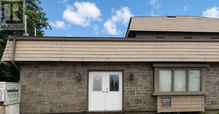 6-129 Main Street, Kawartha Lakes, ON, K0M 1A0