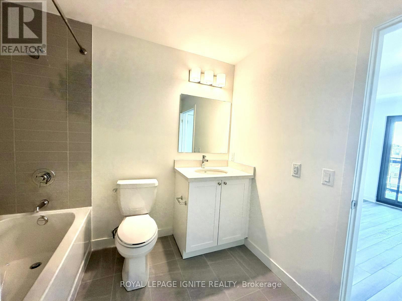 618-51 Clarington Boulevard, Clarington, ON, L1C 7J8 - 12