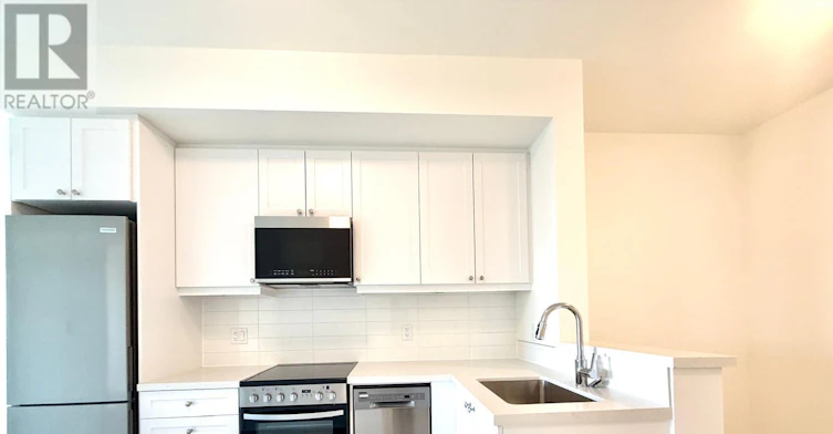 618-51 Clarington Boulevard, Clarington, ON, L1C 7J8 - 7