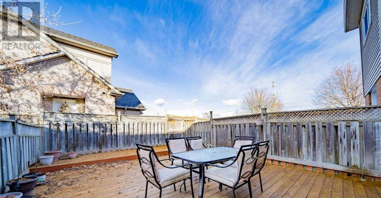 1856 Woodgate Court, Oshawa, ON, L1G 7Z2 - 7
