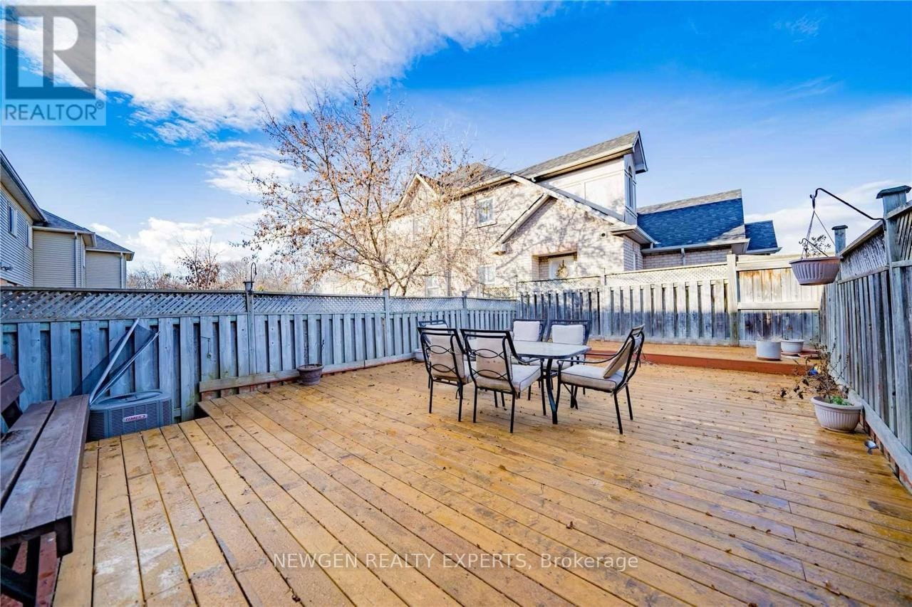 1856 Woodgate Court, Oshawa, ON, L1G 7Z2 - 12