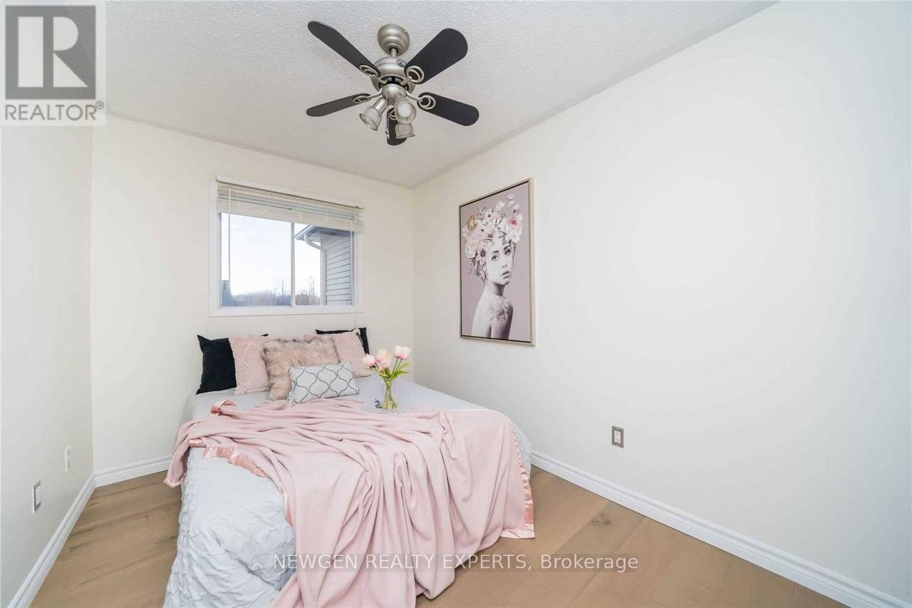 1856 Woodgate Court, Oshawa, ON, L1G 7Z2 - 11