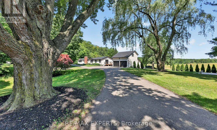 5502 16th Side Road